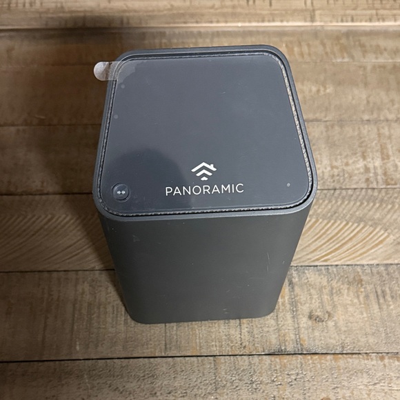 Panoramic Black Wi-Fi Router - Picture 1 of 2
